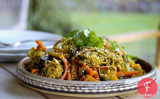 Ensalada de Fideos con Sésamo