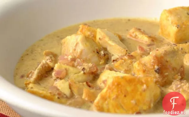 Curry de pescado bengalí (Doi Maach)