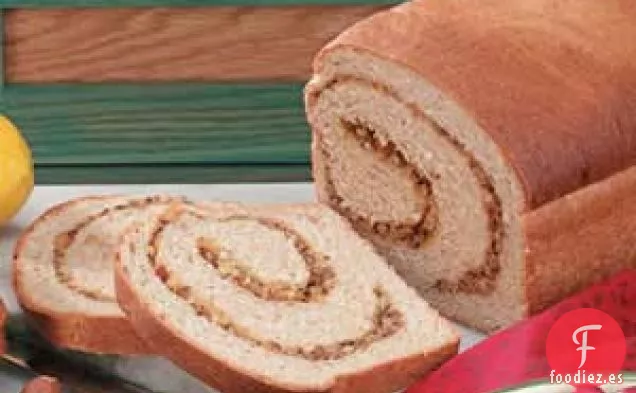 Pan De Remolino De Avellanas