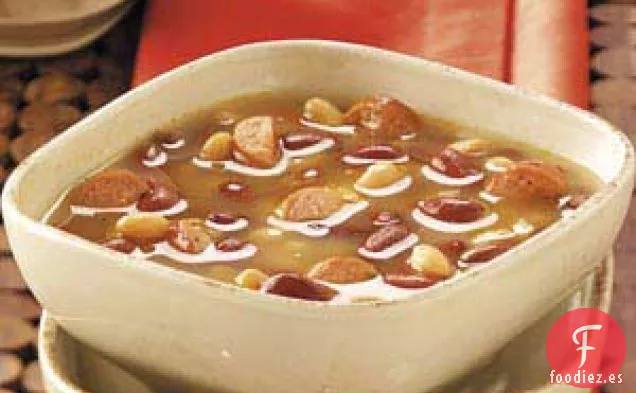 Sopa De Frijoles Para Perros Calientes