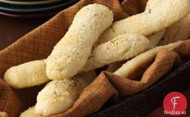 Palitos de pan con queso y ajo