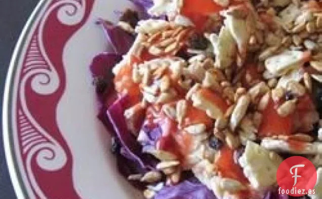 Ensalada De Repollo Rojo Y Atún