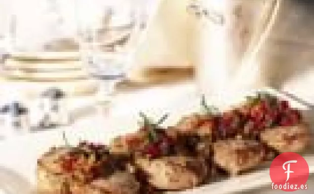 Chuletas De Cerdo Con Chalota Asada, Tomate Y Salsa De Romero