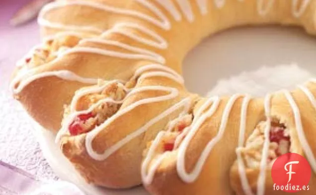 Anillo de té con queso y cereza