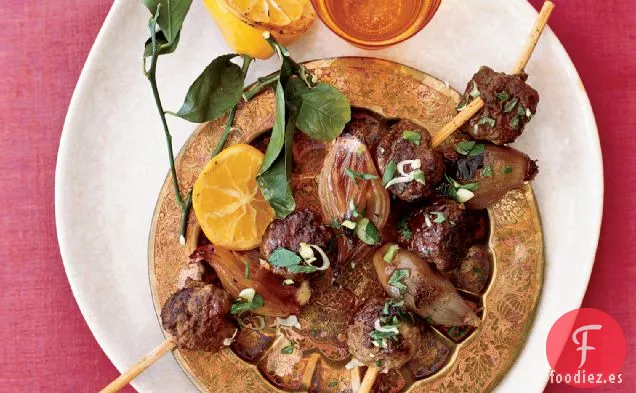 Kebabs de Cordero y Chalota Molidos con Melaza de Granada