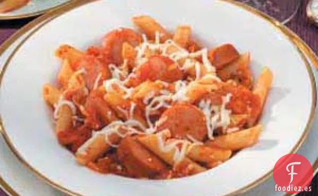 Ziti asado al fuego con salchicha