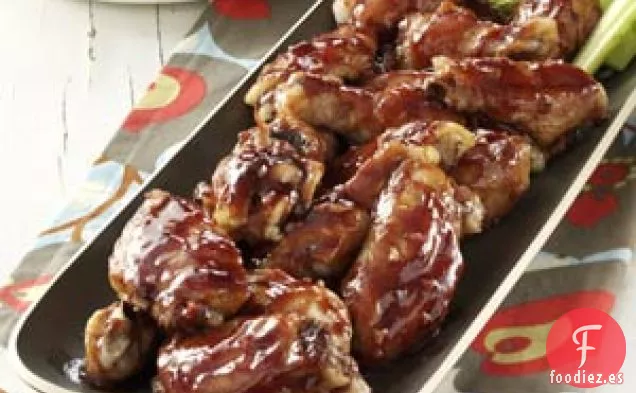 Alitas de barbacoa con frambuesa