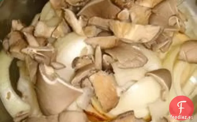 Patatas y champiñones a la plancha