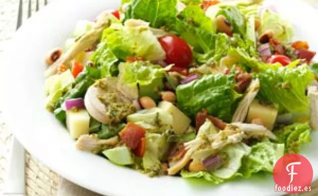Ensalada italiana picada con pollo