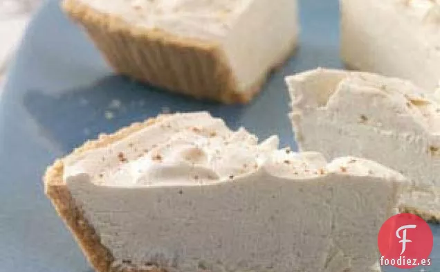 Pastel de ponche de huevo festivo