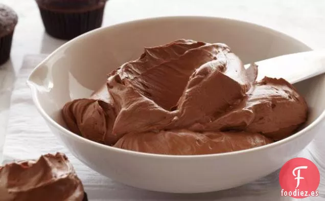 Glaseado de crema de mantequilla y chocolate