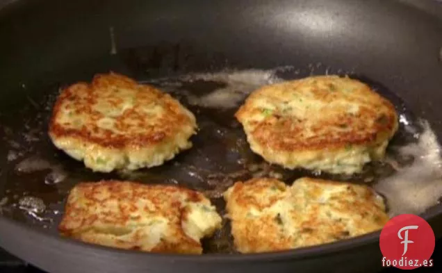 Tortitas de puré de patatas crujientes