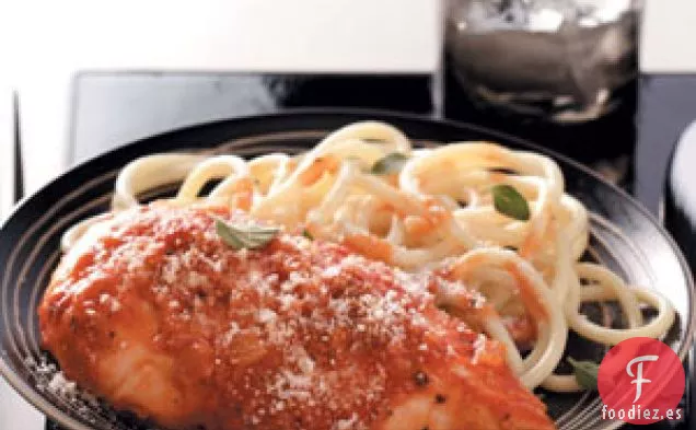 Pollo con salsa parmesana