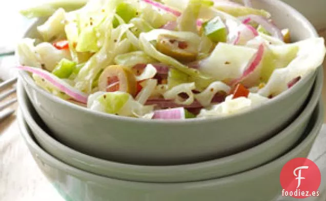 Espectacular ensalada de col preparada durante la noche