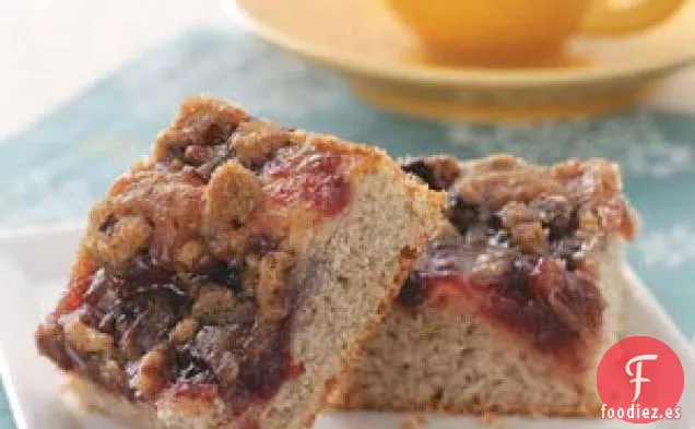 Pastel de café con arándanos y plátano