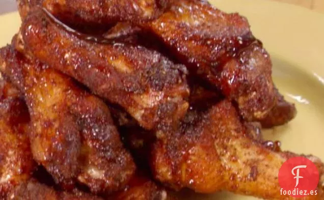 Alitas de pollo con glaseado de ron y azúcar morena