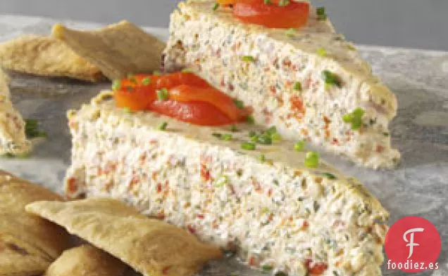 Tarta de queso con hierbas y pimientos asados