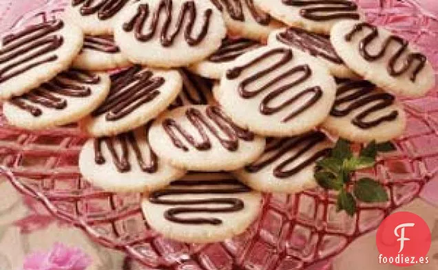 Galletas de mantequilla rociadas con chocolate