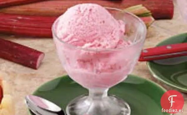 Helado de ruibarbo para 2