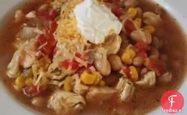 Chili de pollo con frijoles blancos