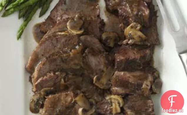 Asado campestre con salsa de champiñones