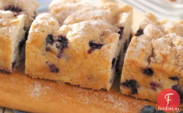 Pastel de café con arándanos y cobertura de streussel