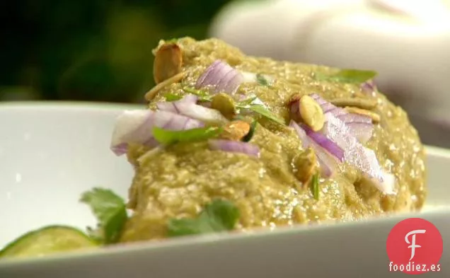 Pollo en salsa de semillas de calabaza