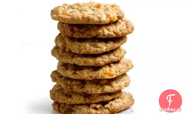 Galletas de avena, chocolate blanco y melocotón con nueces