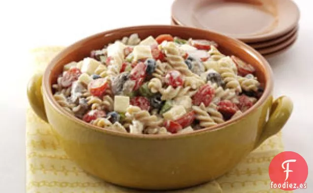 Ensalada de pasta italiana renovada