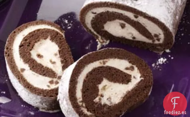 Rollo de pastel cannoli de chocolate