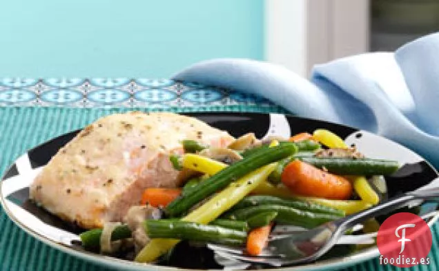 Salmón al horno con rábano picante