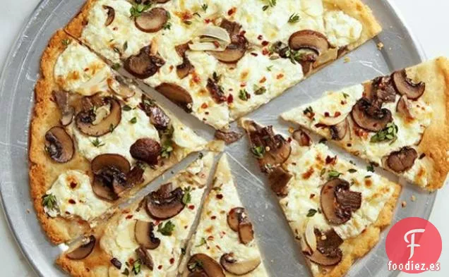 Pizza de champiñones y ricotta sin gluten