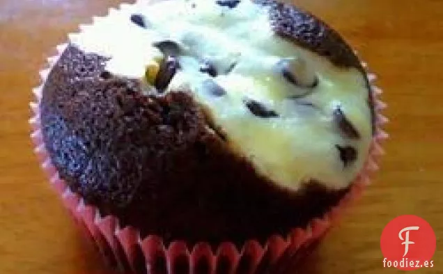 Cupcakes de fondo negro de la abuela Gudgel