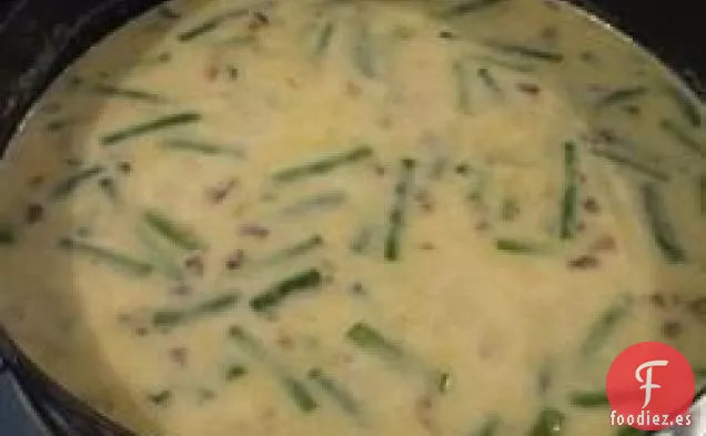 Sopa cremosa de judías verdes y patatas