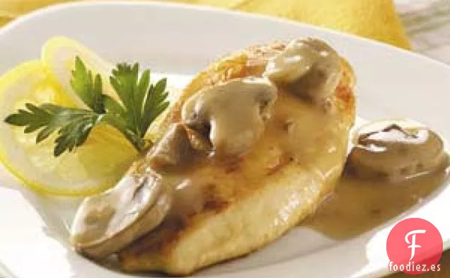 Pollo con champiñones y limón