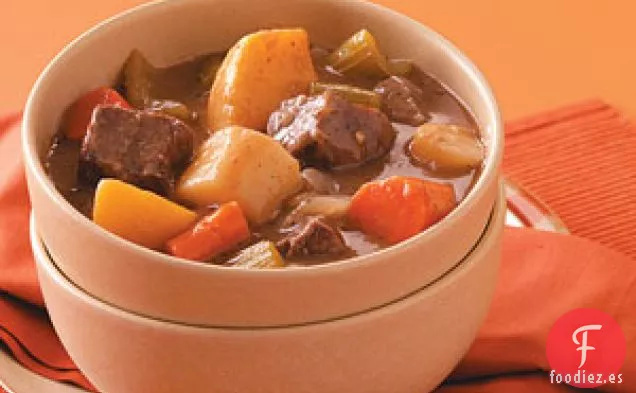 Guiso al horno con verduras de raíz