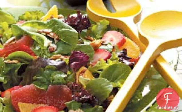 Ensalada de verduras mixtas y cítricos