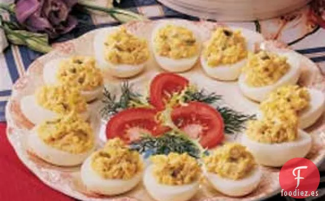 Huevos rellenos con cangrejos