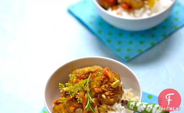 Albóndigas De Ternera Y Cerdo Con Salsa De Zanahoria