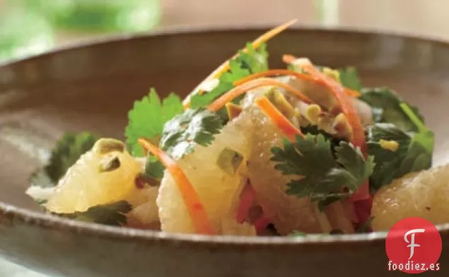 Ensalada De Jícama De Pomelo Con Pistachos