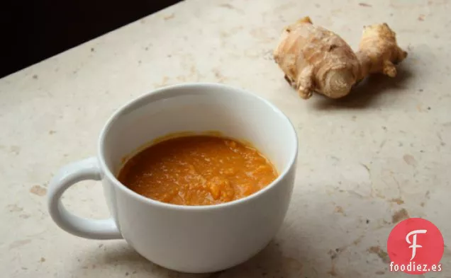Sopa Sencilla de Zanahoria y Jengibre