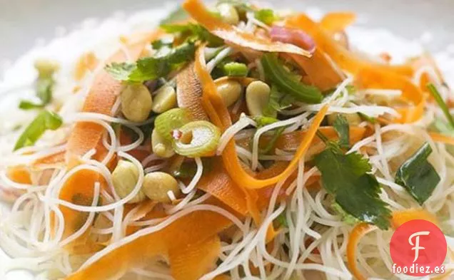 Ensalada Tailandesa de Fideos de Zanahoria