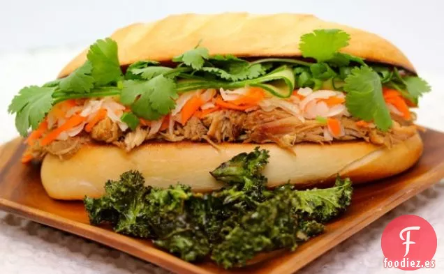 Sándwich De Cerdo Asiático De Cocción Lenta O Banh Mi