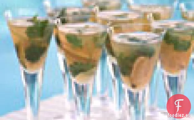 Tiradores de Almejas con Gelatina de Tomate y Jengibre