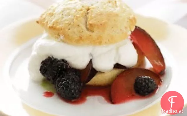 Pasteles De Mora Con Jengibre Y Ciruela Negra