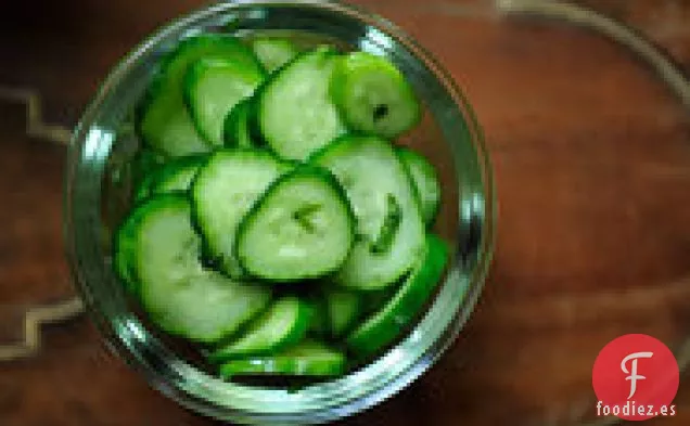 Salsa De Panceta De Rábano Picante Y Papas Fritas Para Compañía