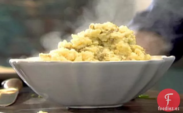 Puré de Patatas con Crema Agria y Rábano Picante