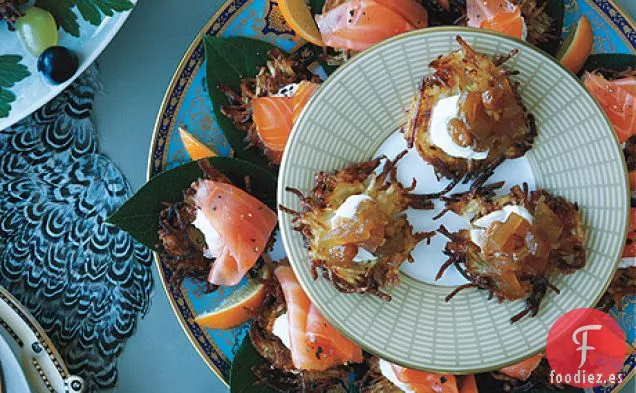Salmón Ahumado con Crema de Rábano Picante