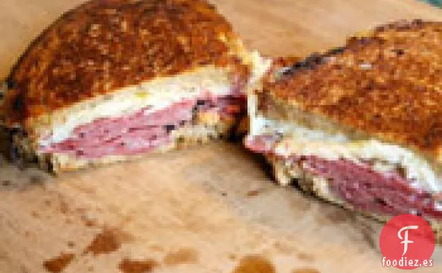Cena de Esta Noche: Sándwich Reuben