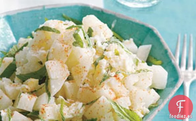 Ensalada De Jícama Con Zumo De Lima Y Menta Fresca